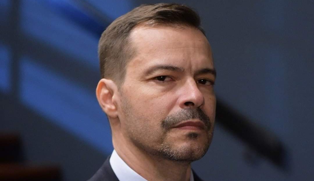 Heitor Martinez vence a Covid-19 e desabafa: