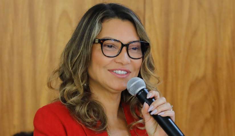 Janja participa de reunião com esposa de Xi Jinping