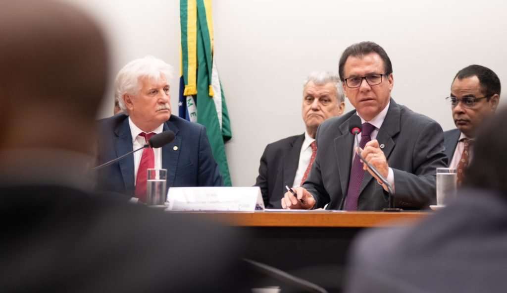 Governo envia ao Congresso projeto que deve aumentar o salário mínimo