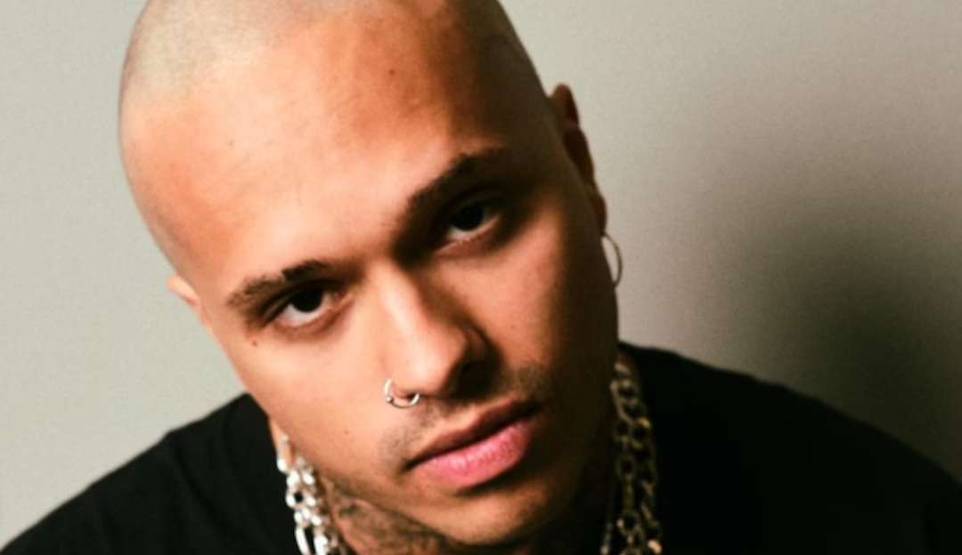 Conversas com produtor deixam dúvida se Vitão é pai da filha de Suelen Gervasio