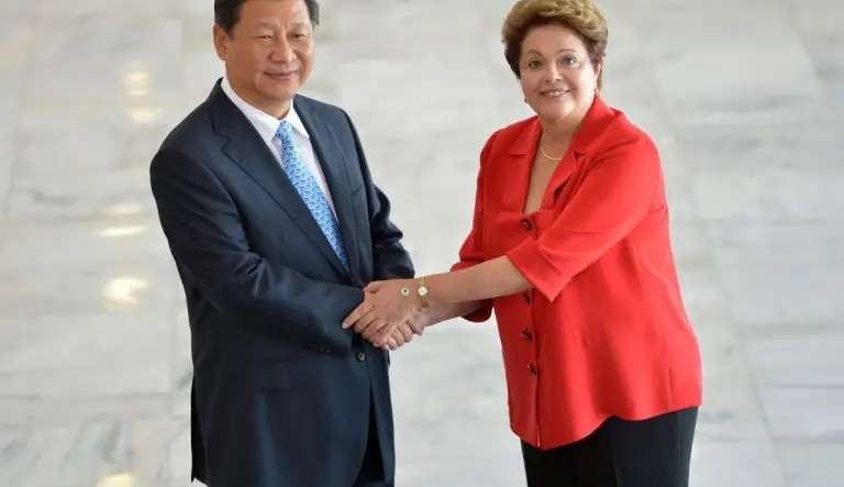 Dilma Rousseff apresenta novos nomes para a sua equipe no banco do Brics