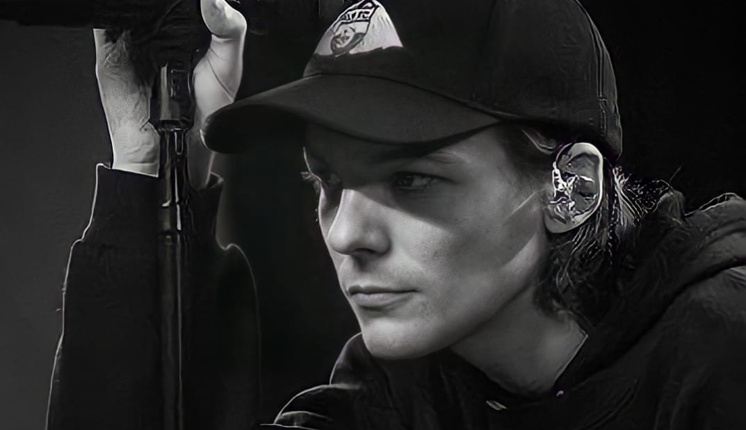 Louis Tomlinson anuncia novas datas para sua turnê e novo contrato com gravadora