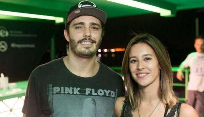 Cris Dias usa redes sociais para cobrar pensão alimentícia de Thiago Rodrigues