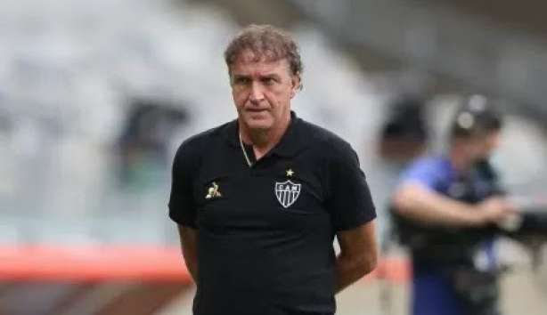 Cuca vai fazer sua estreia pelo Corinthians neste domingo