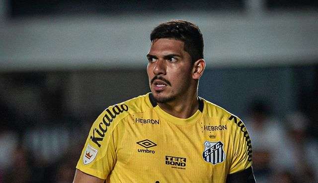 Depois de empate contra o Galo, João Paulo concorda com vaias da torcida