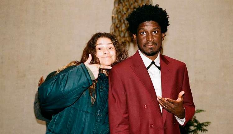 Coachella 2023: Zendaya surpreende o público em performance com Labrinth