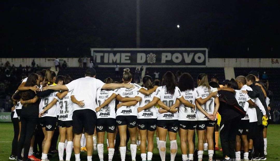 Jogadoras do Corinthians emitem nota sobre Cuca