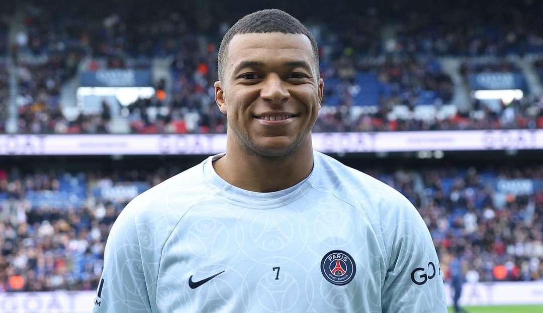 PSG tem a maior folha salarial do mundo, aponta levantamento de jornal italiano