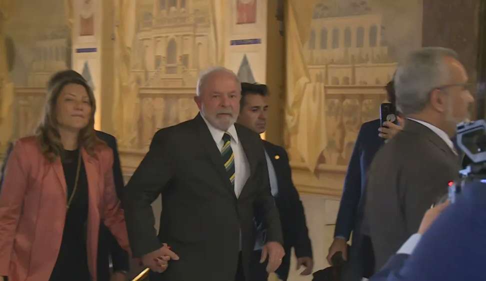 LULA AFIRMA QUE BRASIL ESTÁ EMPENHADO EM CONSOLIDAR A PAZ E EVITAR A 3 GUERRA MUNDIAL