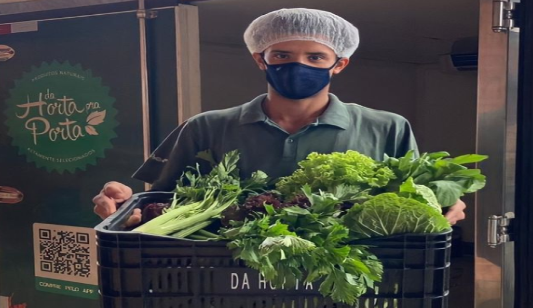 Quais os benefícios das frutas e verduras e como “/Da Horta pra Porta”/ faz uso disso para seus clientes