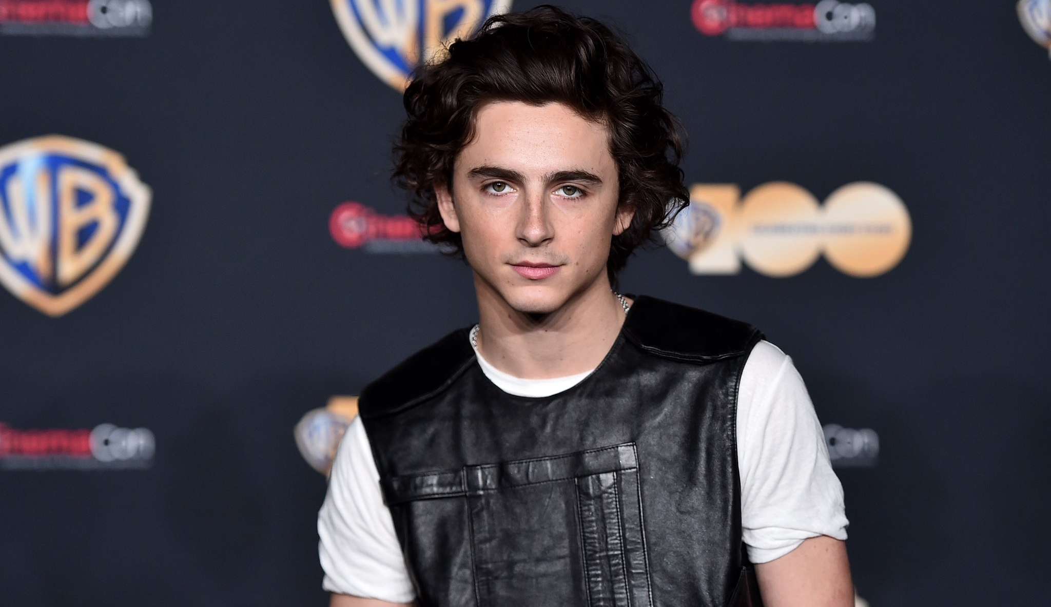 “Wonka” ganha trailer musical e apresenta Hugh Grant como Oompa Loompa na CinemaCon