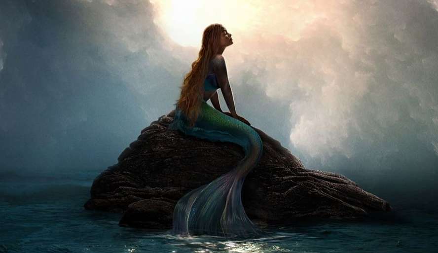 A Pequena Sereia: Halle Bailey mostra sua voz em “Part of Your World”
