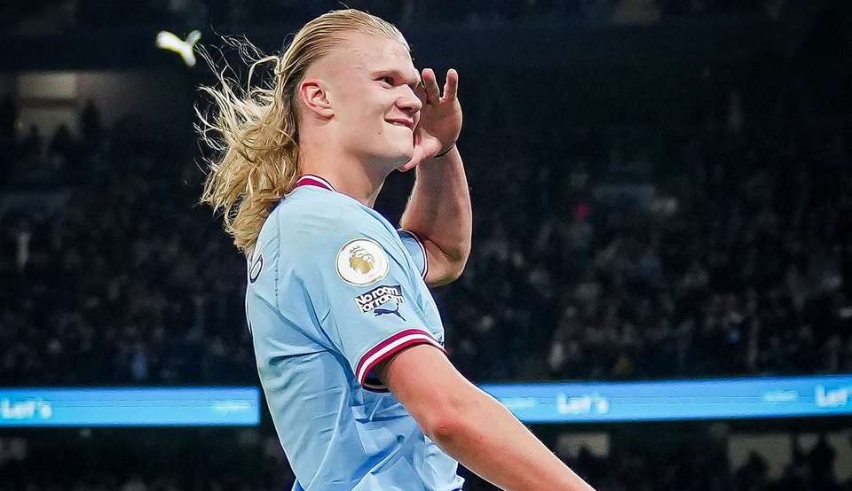 Haaland volta a marcar e bate recorde de gols na Premier League com 20 clubes