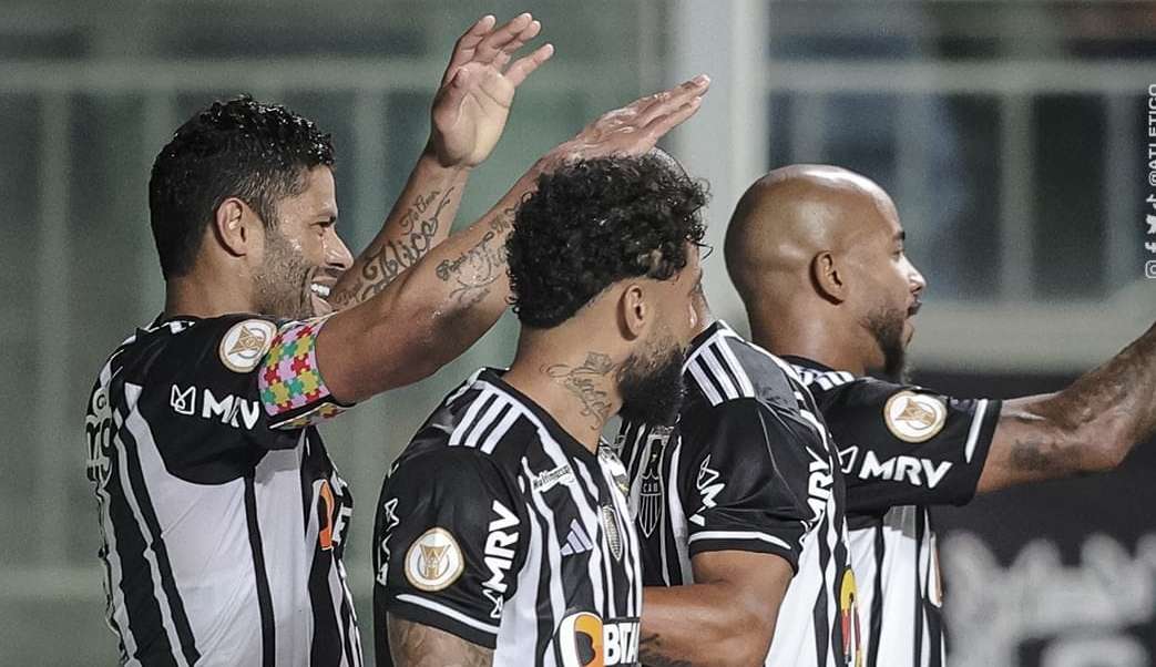 Com dois gols de Hulk, Atlético-MG vence o Atlético-PR pelo Campeonato Brasileiro