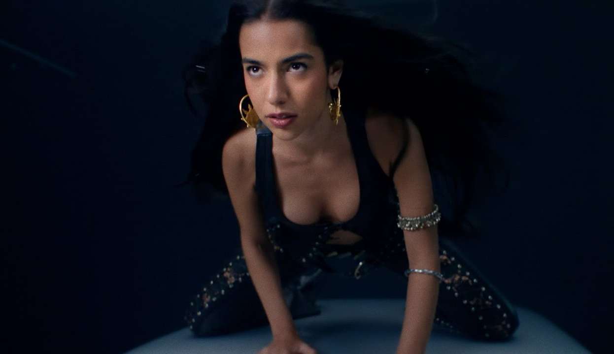 Marina Sena revela detalhes do clipe de “Olho no Gato”