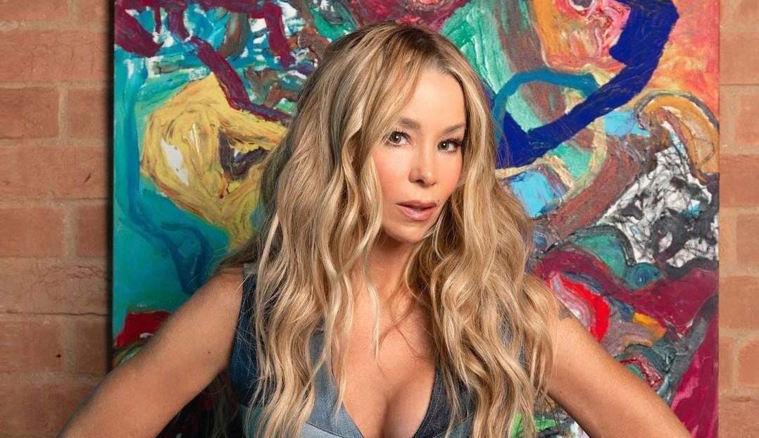 Danielle Winits recebe críticas de seguidores após expor ausência paterna de Jonatas Faro