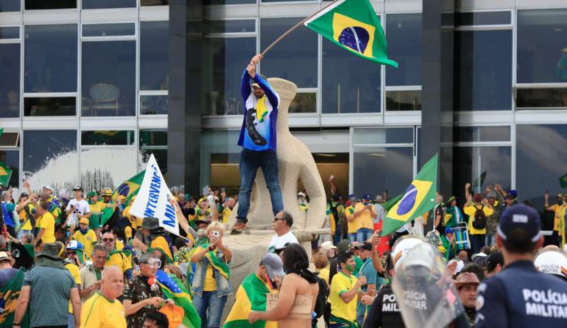 Atos golpistas de janeiro podem resultar em ressarcimento aos cofres federais