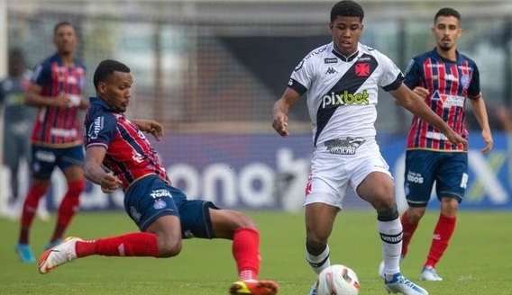 Vasco e Bahia fazem duelo hoje em São Januário
