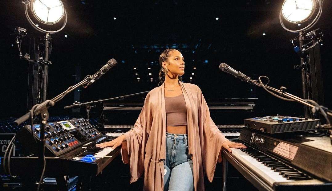 Alicia Keys chega ao Brasil para iniciar turnê na América Latina
