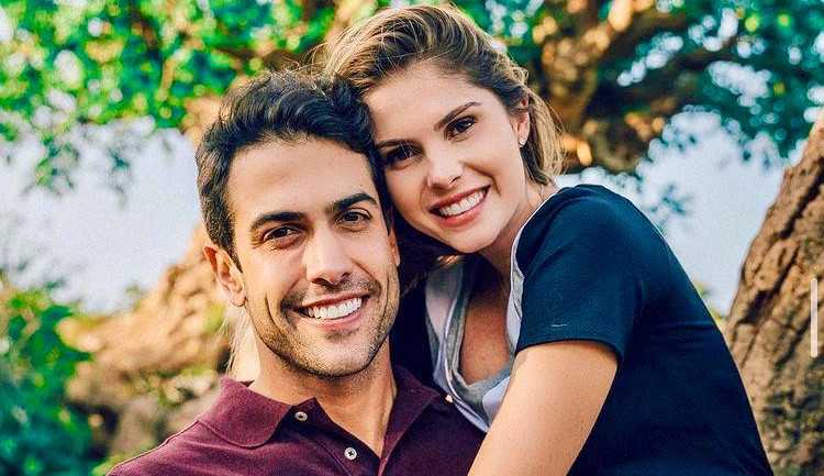 Bárbara Evans se irrita e diz não depender de dinheiro do marido: “/Tenho meu trabalho”/