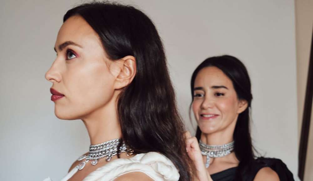 Ana Khouri, designer de joias Brasileira, brilha no Met Gala com a supermodel russa Irina Shayk