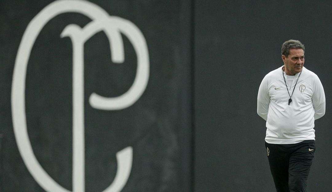 Roger Guedes e Paulinho comentam sobre Luxemburgo