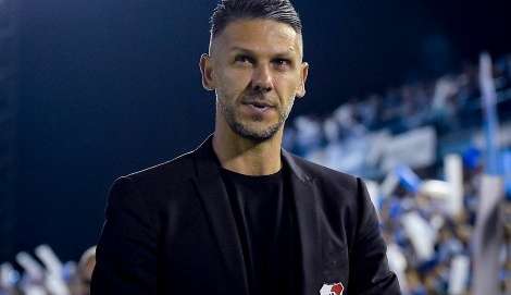 Após derrota técnico do River Plate rasga elogios ao Fluminense