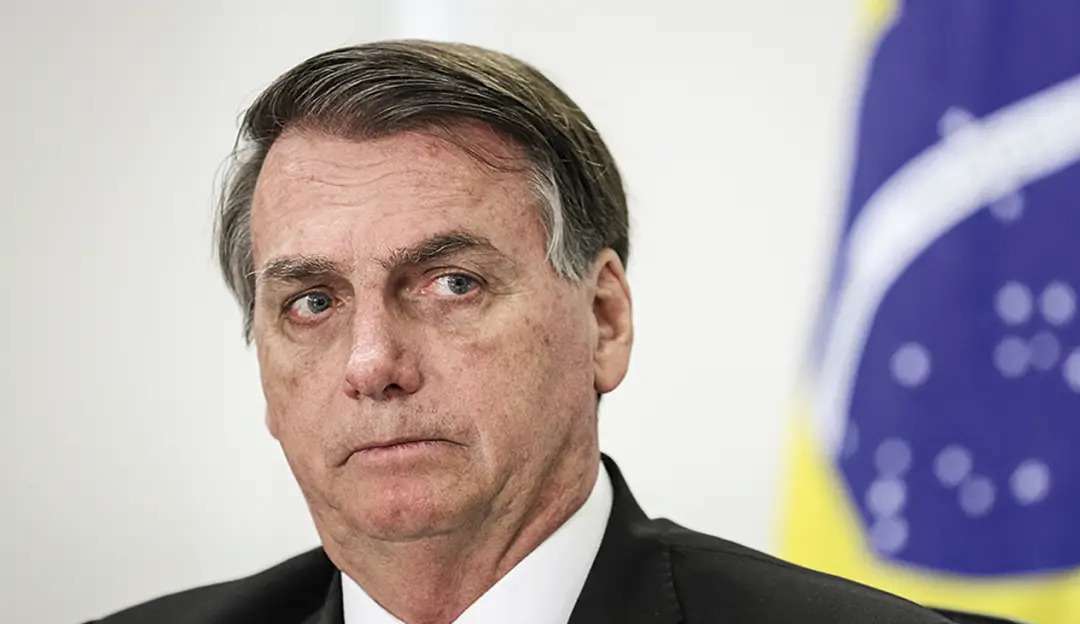 Bolsonaro teria entrado nos EUA sem comprovar vacinação contra Covid-19
