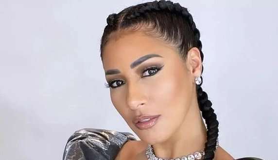 “Tanta hipocrisia e maldade”, diz Simaria sobre críticas