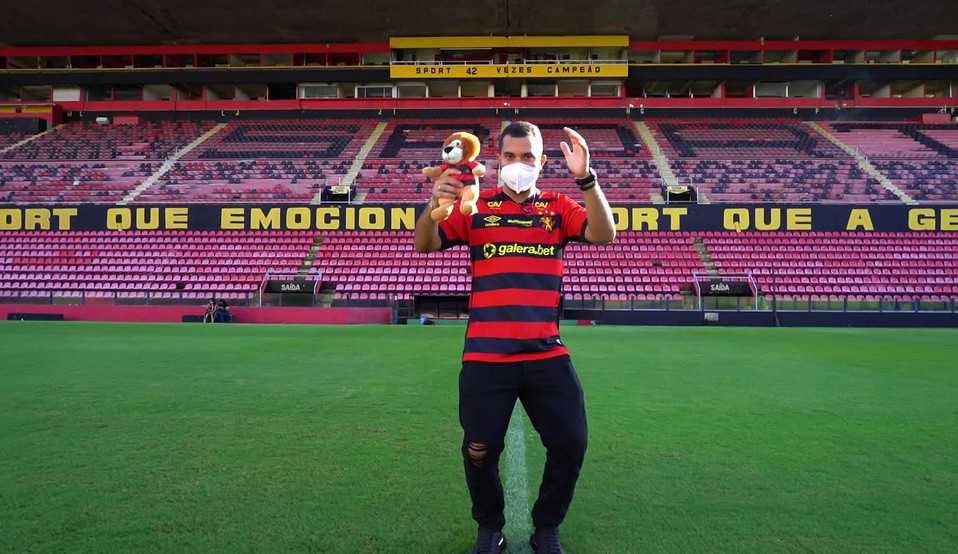 Gilberto responde ao comentário homofóbico de conselheiro do Sport Clube: ‘Pena dele’