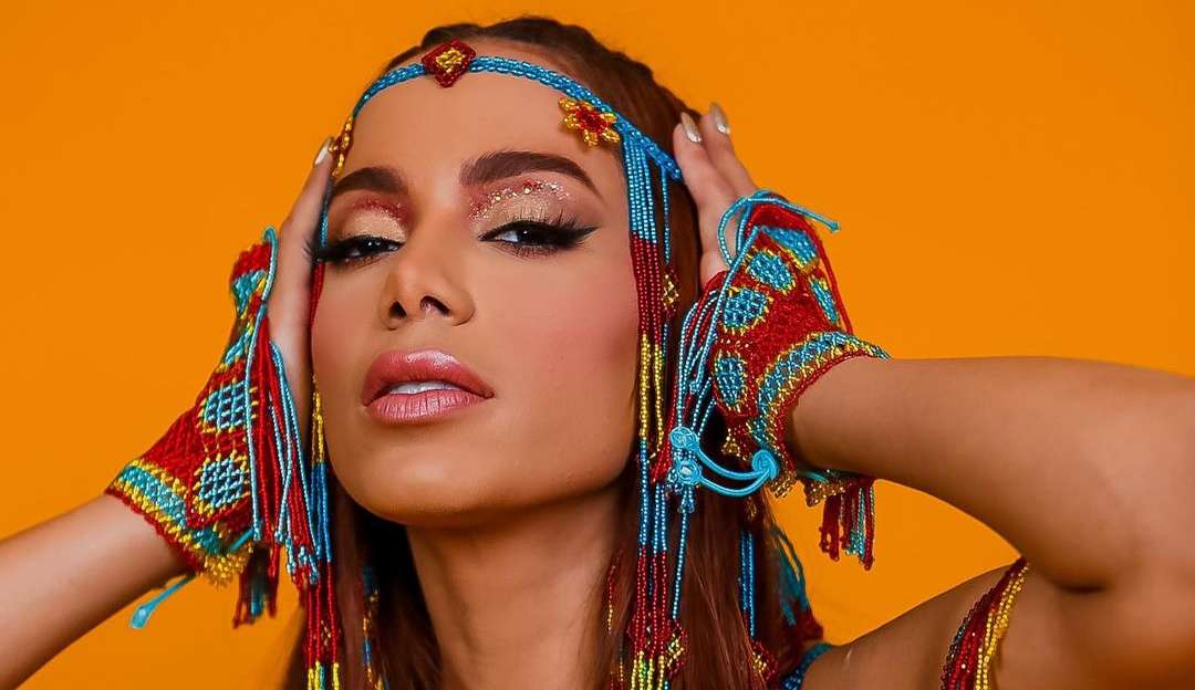 Anitta descarta se apaixonar por mulheres, mesmo sendo bissexual