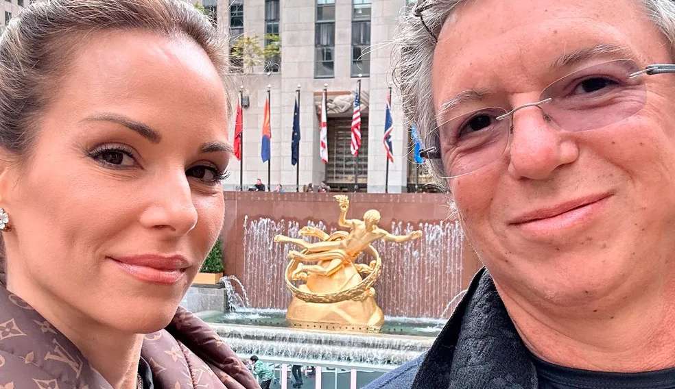 Boninho e Ana Furtado viajam para Nova York e trocam declarações