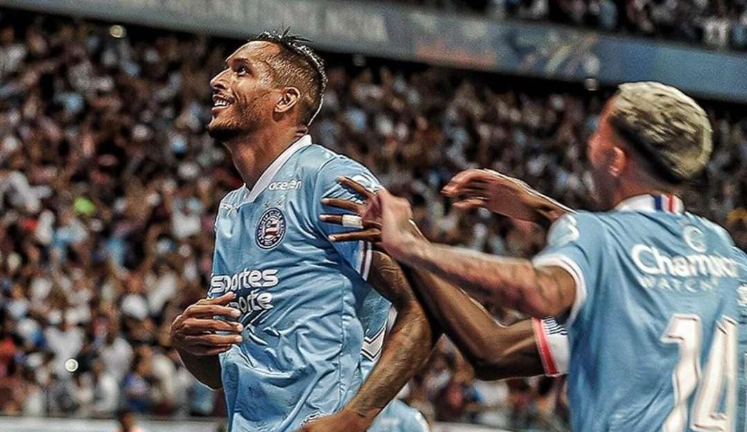 Bahia goleia Coritiba na Arena Fonte Nova