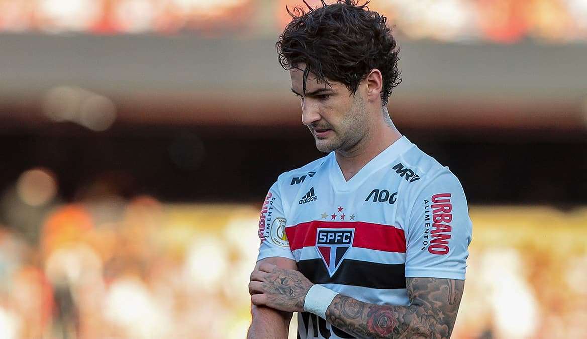 Dorival Júnior melhorou os bastidores do São Paulo para repatriar Alexandre Pato