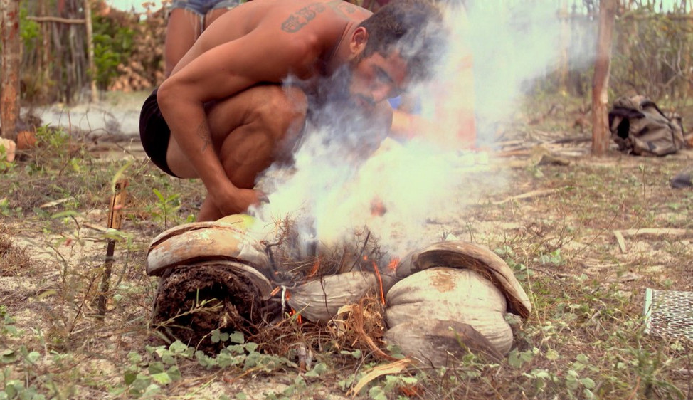 Lucas Chumbo participante do “/No Limite”/, tem pontos fortes e fracos destacados pela mãe