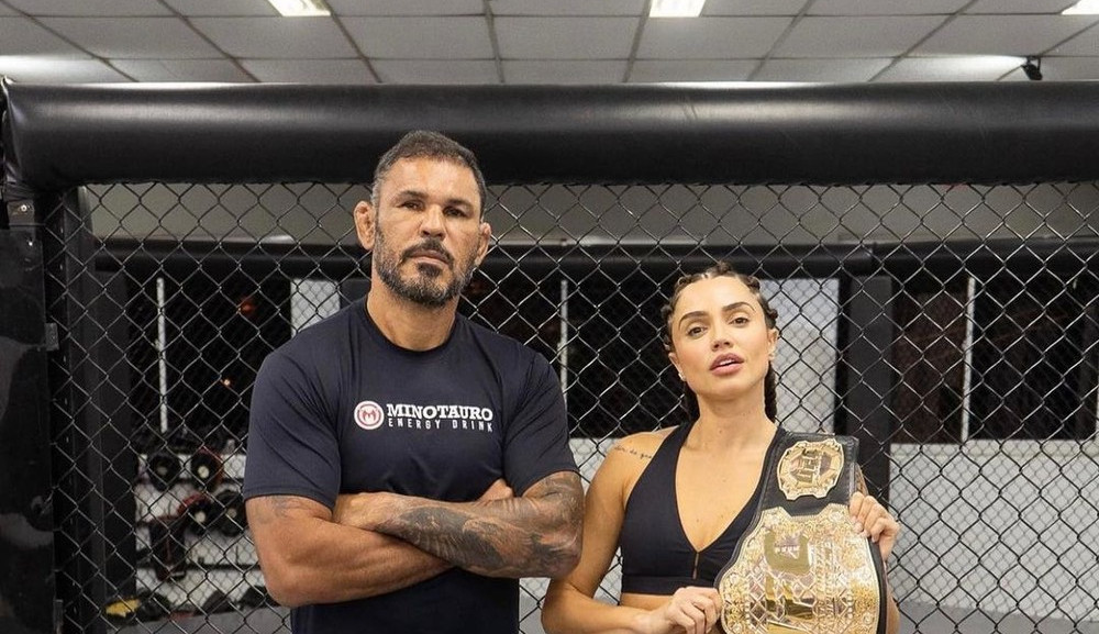 Paula Amorin teve sua preparação para o “/No Limite”/, junto com o Minotauro