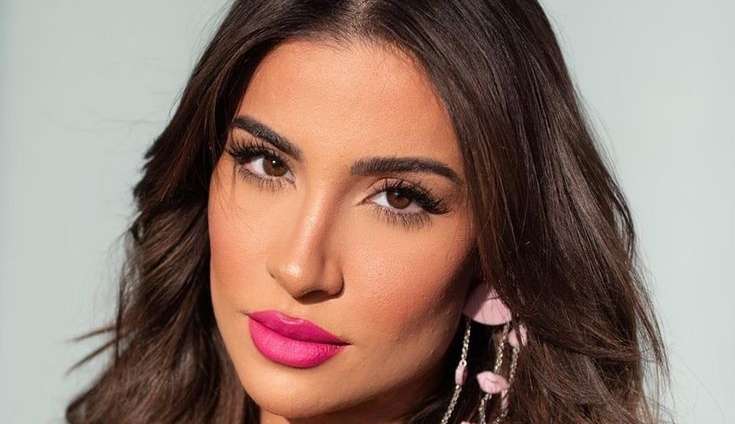 Bianca Andrade compartilha seu processo de aceitação sem maquiagem