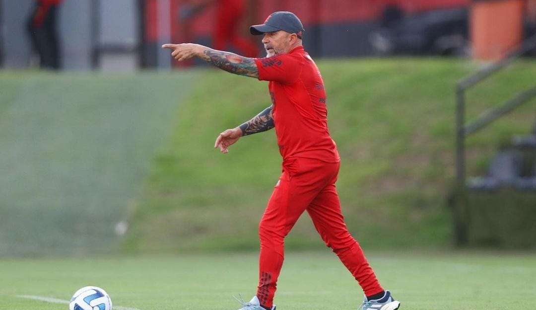 Sampaoli leva à justiça possível acusação de racismo feito por Neto