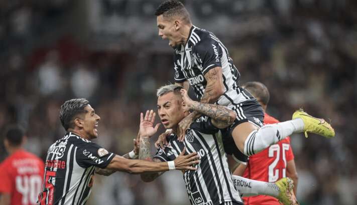 Jogando em casa, Atlético-MG derrota o Internacional