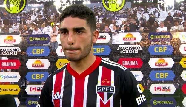 Arbitragem do clássico paulista foi duramente criticada por Michel Araújo