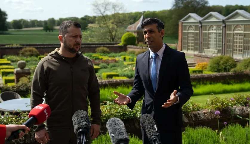 Reino Unido afirma que irá fornecer mais armamentos para Ucrânia