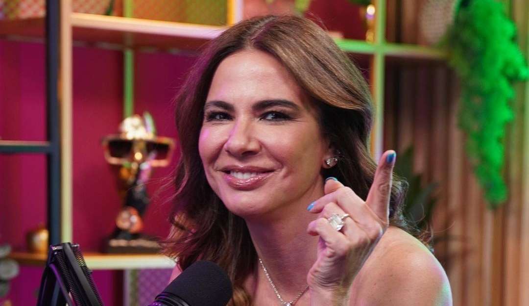 Luciana Gimenez é internada em São Paulo após sentir fortes dores nas costas