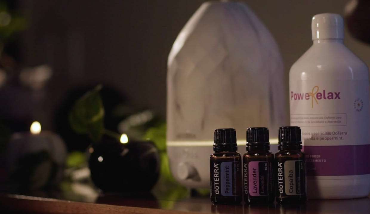 Confira os diferenciais da aromaterapia que, combinada com massagem, combate o estresse
