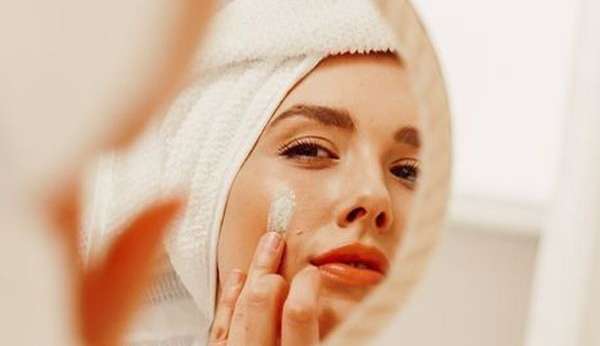 Saiba se dermocosméticos são heróis ou vilões de sua pele