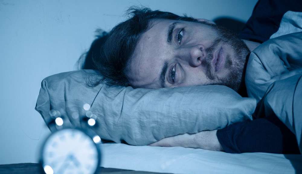 De carneirinhos a melatonina: técnicas para driblar a insônia