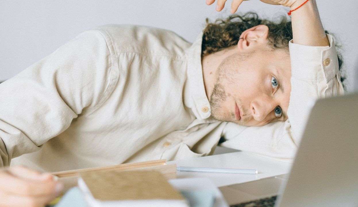Sinais que você pode estar com a síndrome de Burnout