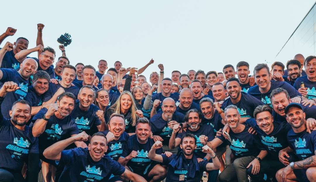 Manchester City conquista o título do campeonato inglês mesmo sem entrar em campo