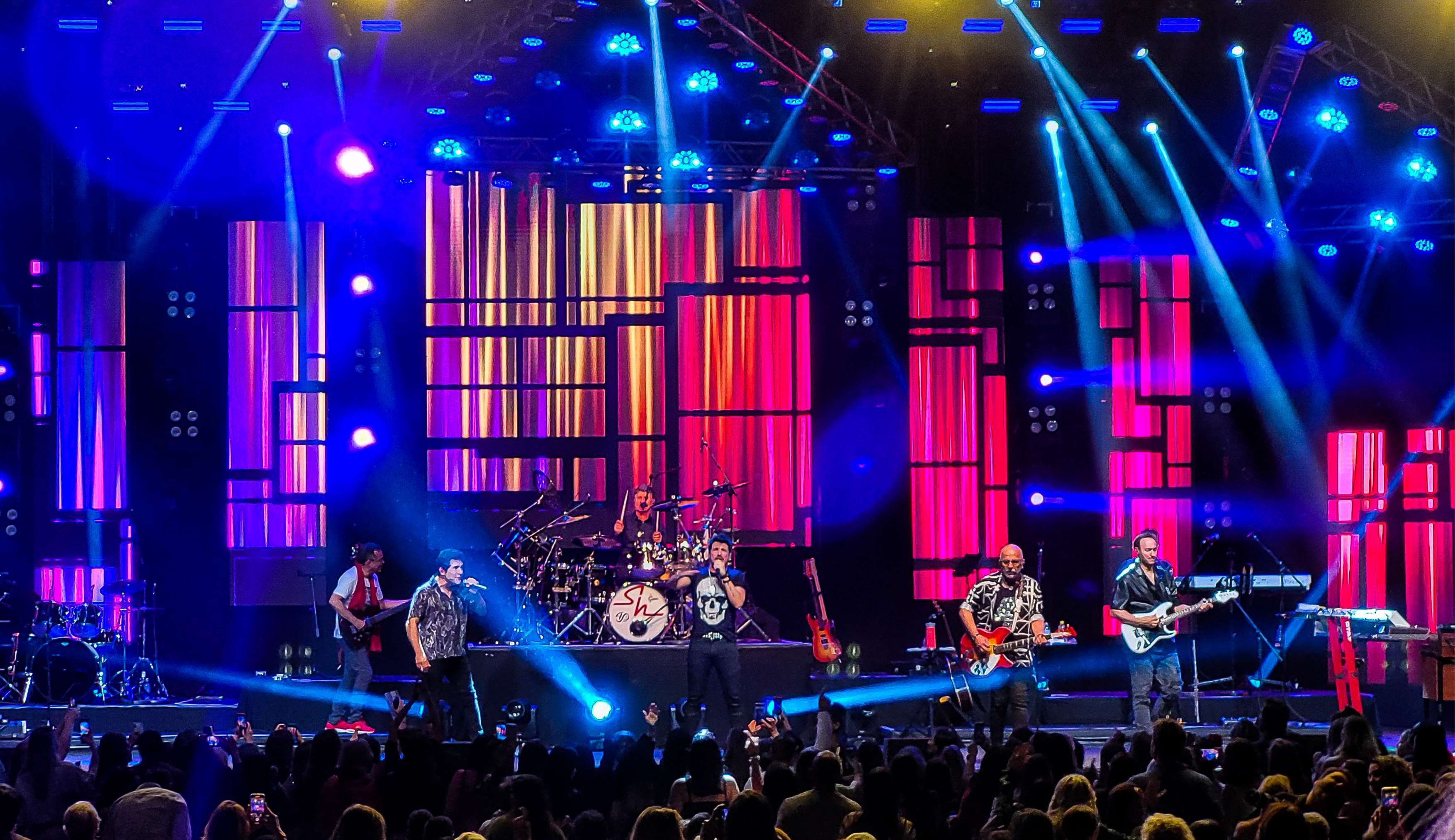 Roupa Nova e Daniel emocionam público com a turnê “A Força do Amor”