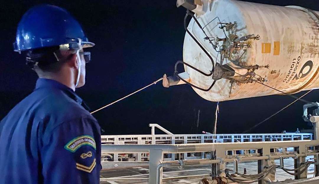 Aumento de 108% nos casos de síndromes gripais no Amapá faz Ministério da Saúde enviar cilindros de oxigênio