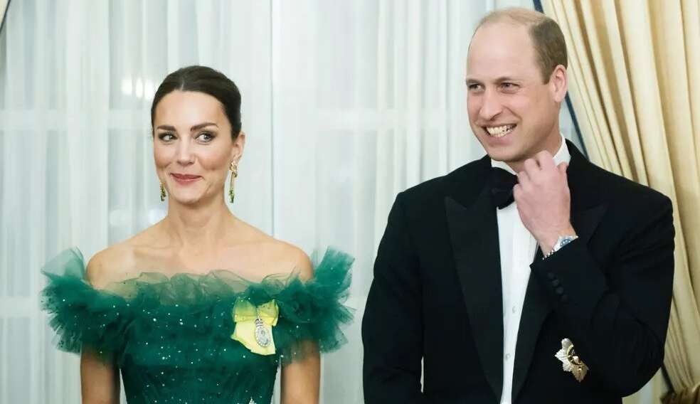 Príncipe Willian e Kate Middleton atiram almofadas um no outro quando se desentendem